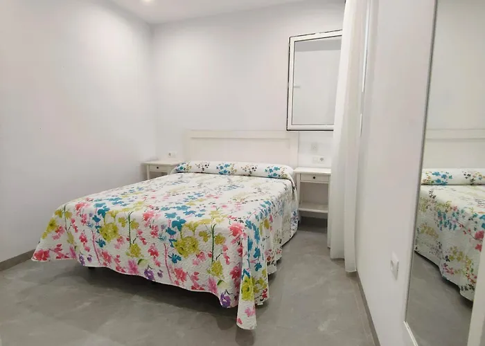 Nuevo 2 Centro De Conil * Cadiz